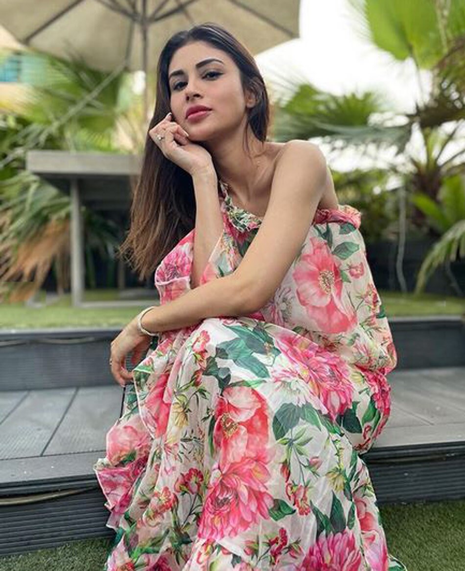 मौनी रॉय