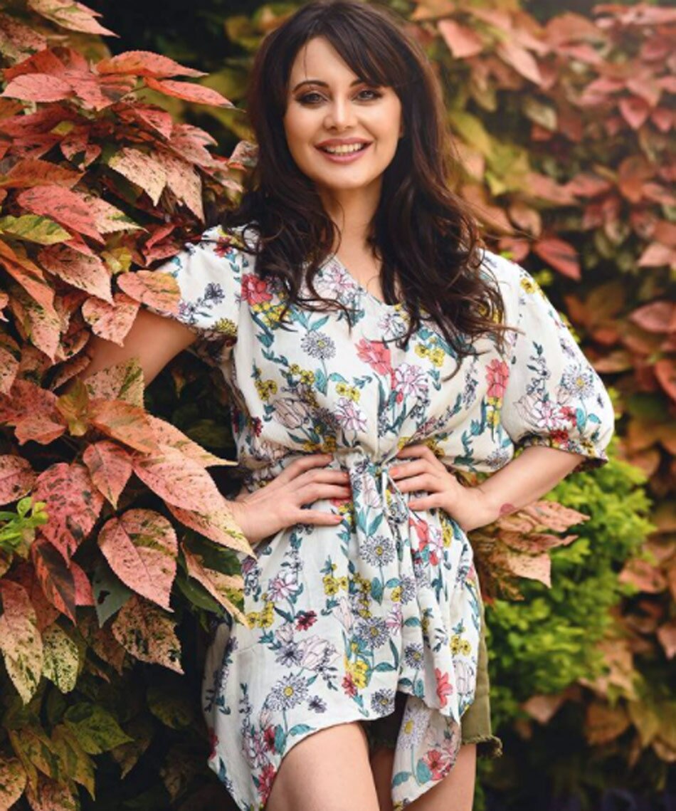 मिनीषा लांबा