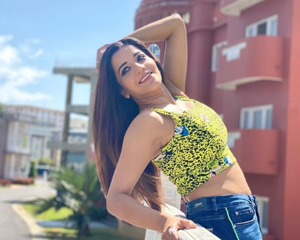 Bhojpuro Actress Monalisa