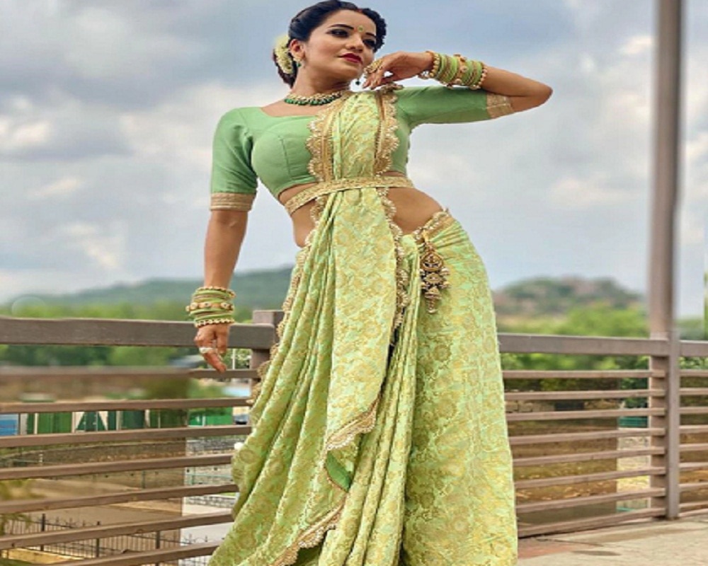 Monaliasa Viral Photos 