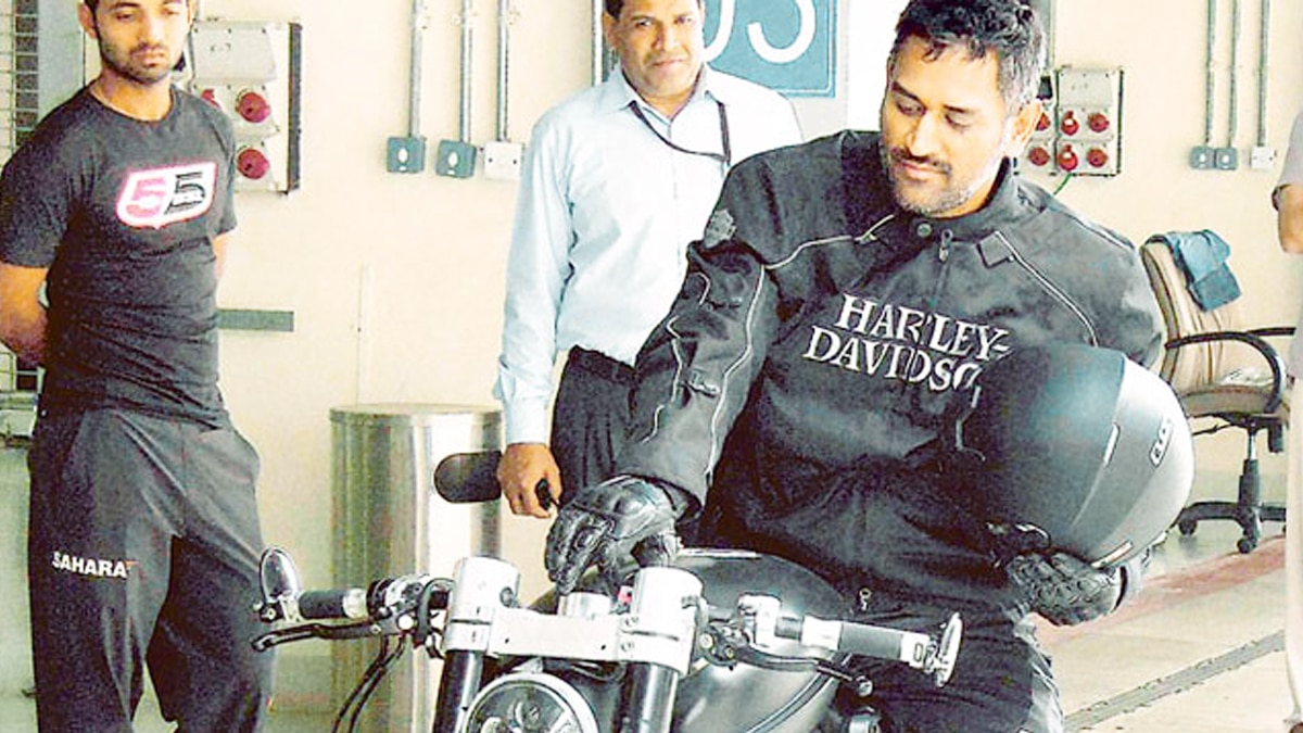 MS Dhoni