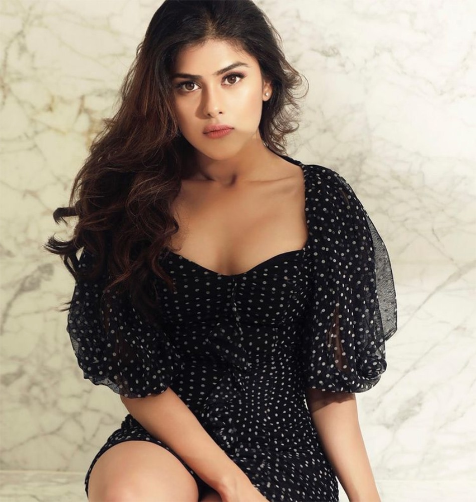 नायरा नेहल शाह 