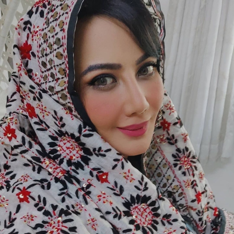 नौशीन सरदार अली