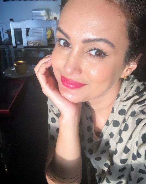 निशा रावल