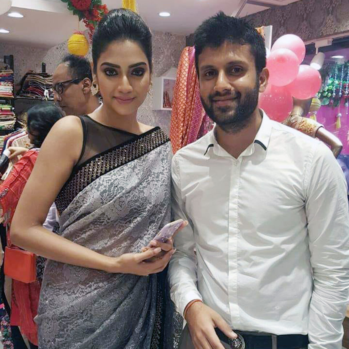 निखिल जैन, नुसरत जहां