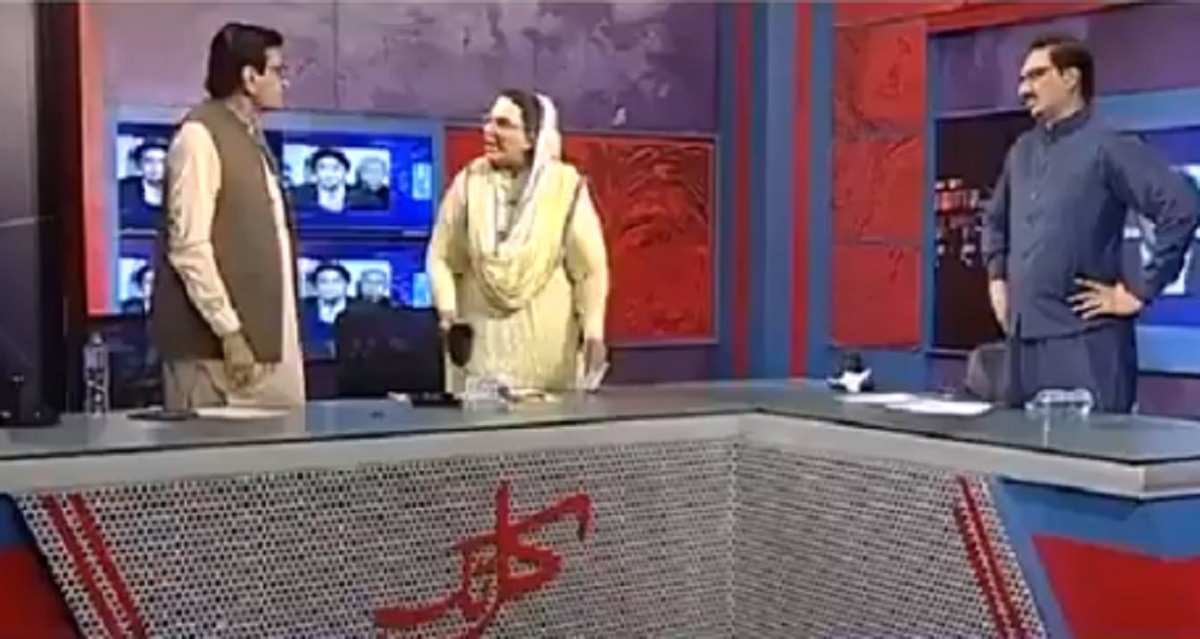 इमरान खान की थप्पड़बाज नेता