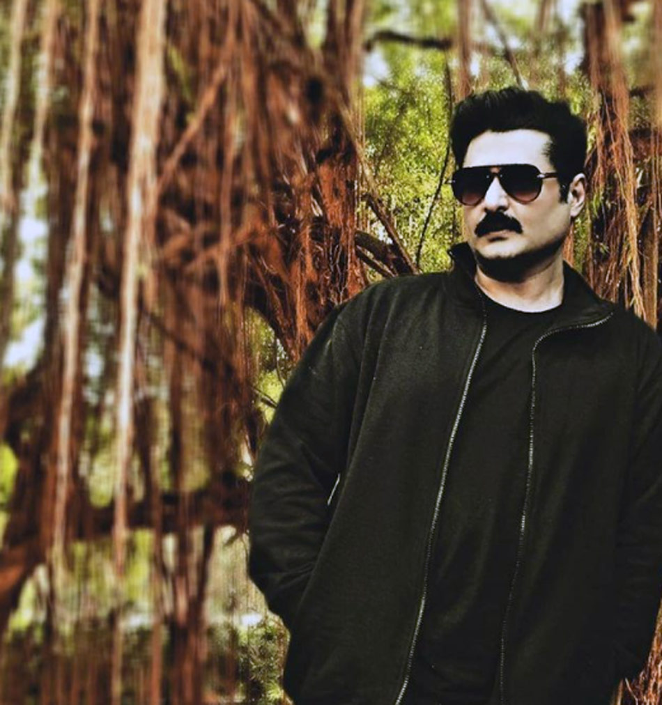 पंकित ठक्कर 