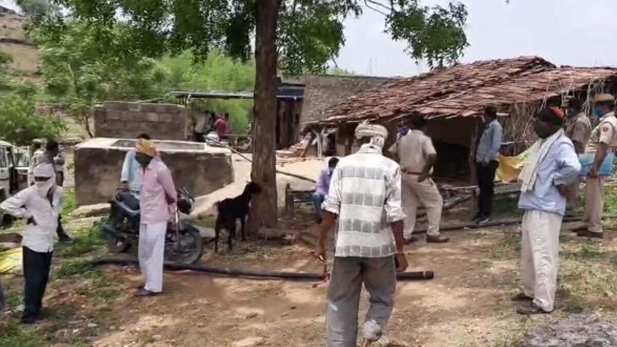 सौतेली मां ने टब में डुबोकर दो बच्चों को मार डाला