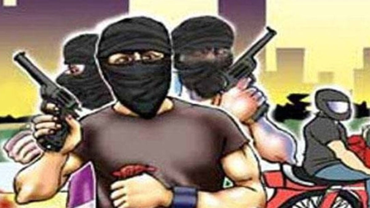 कर्ज न चुकाना पड़े इसलिए रच डाली लूट की झूठी साजिश