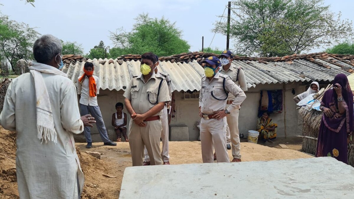 Acid attack on girls 