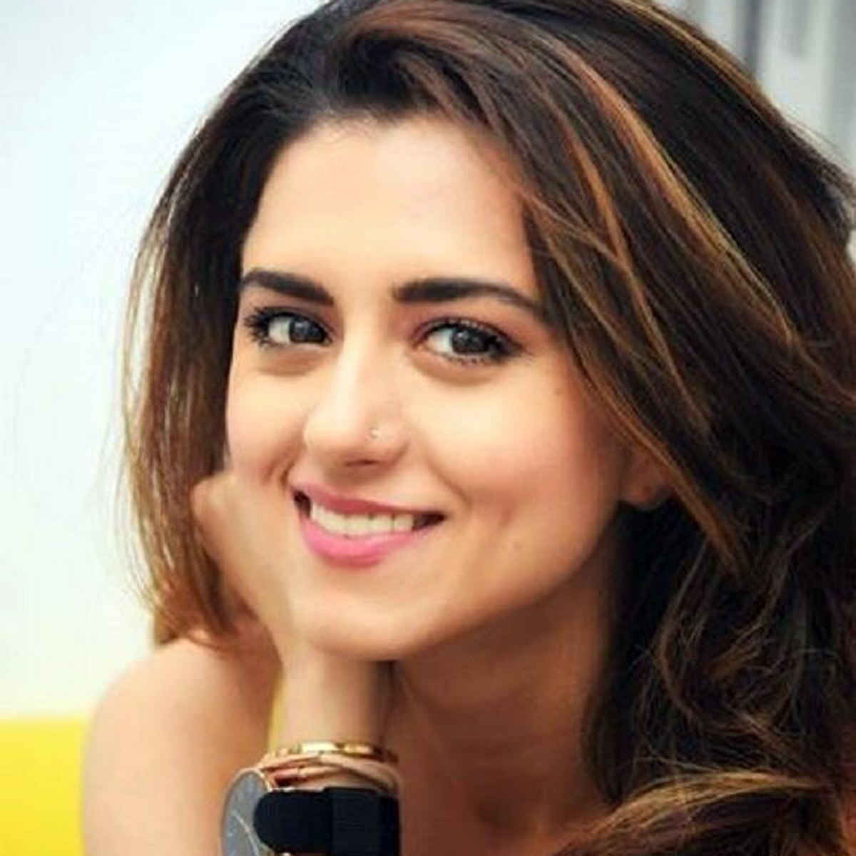 रिद्धि डोगरा