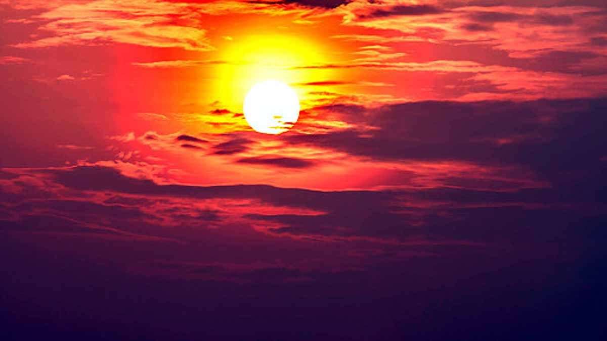 Earth Trapping Twice Heat