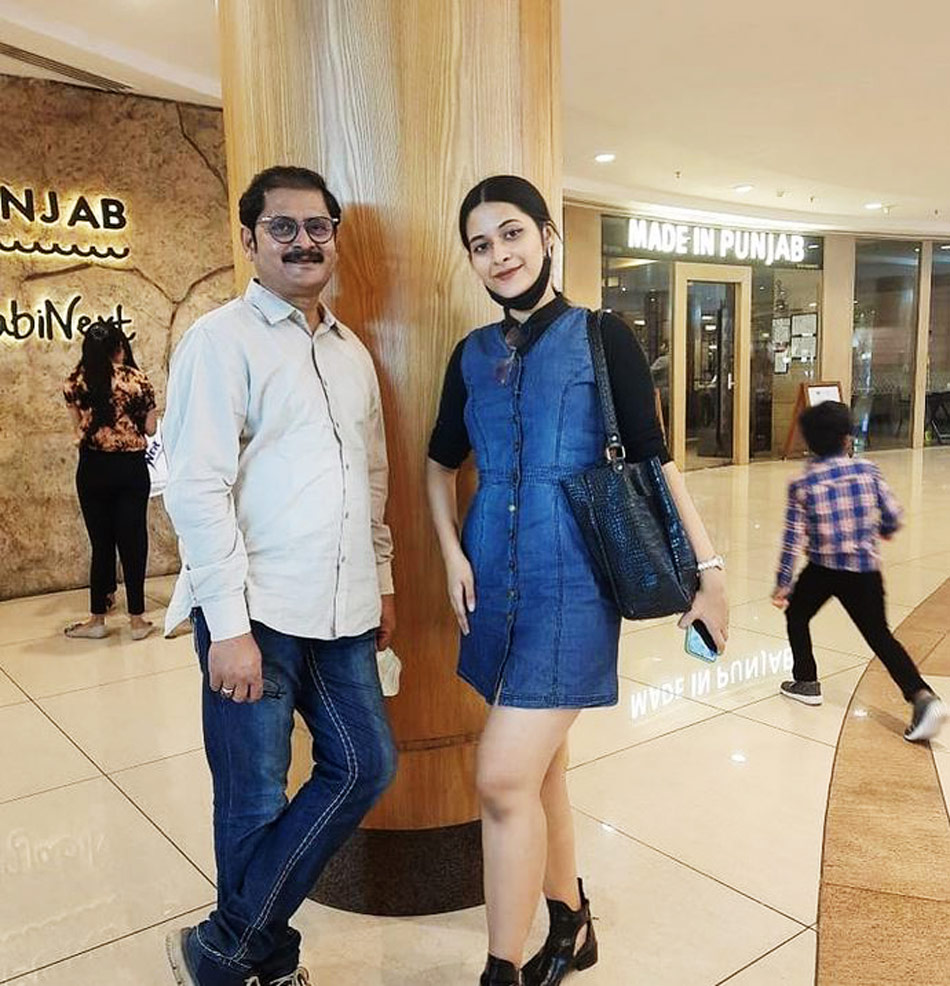 रोहिताश गौर की फैमिली