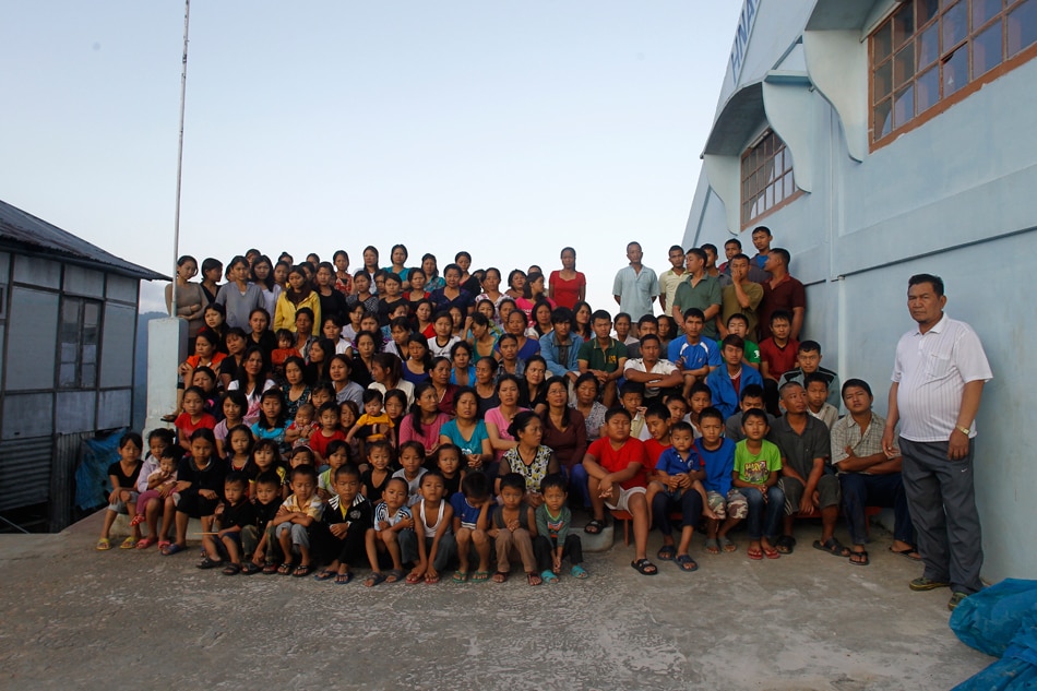 world largest family