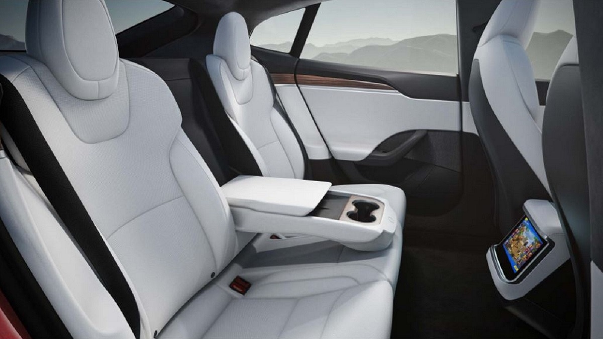 लक्जरी कारों को देगी कड़ी टक्कर