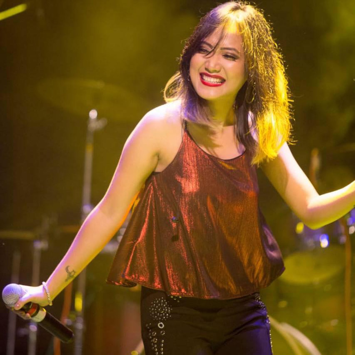 सौरभी देबबर्मा 4