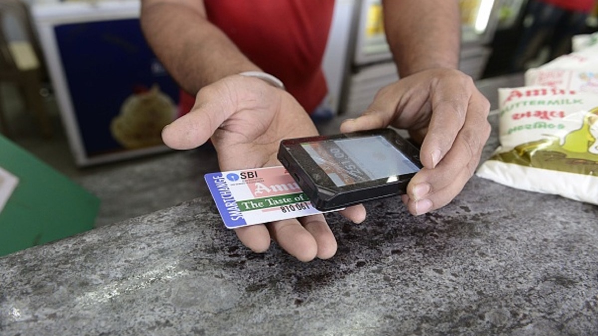 एसबीआई कार्ड से बुकिंग पर ऑफर