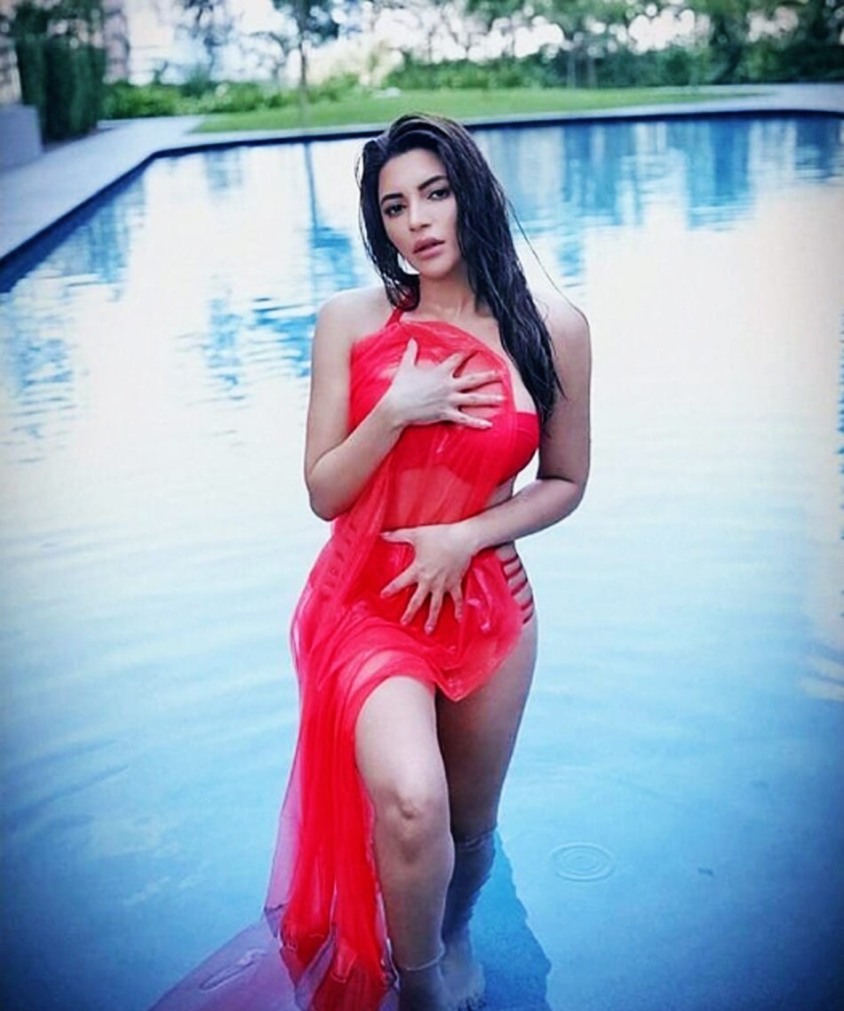 शमा स‍िकंदर 