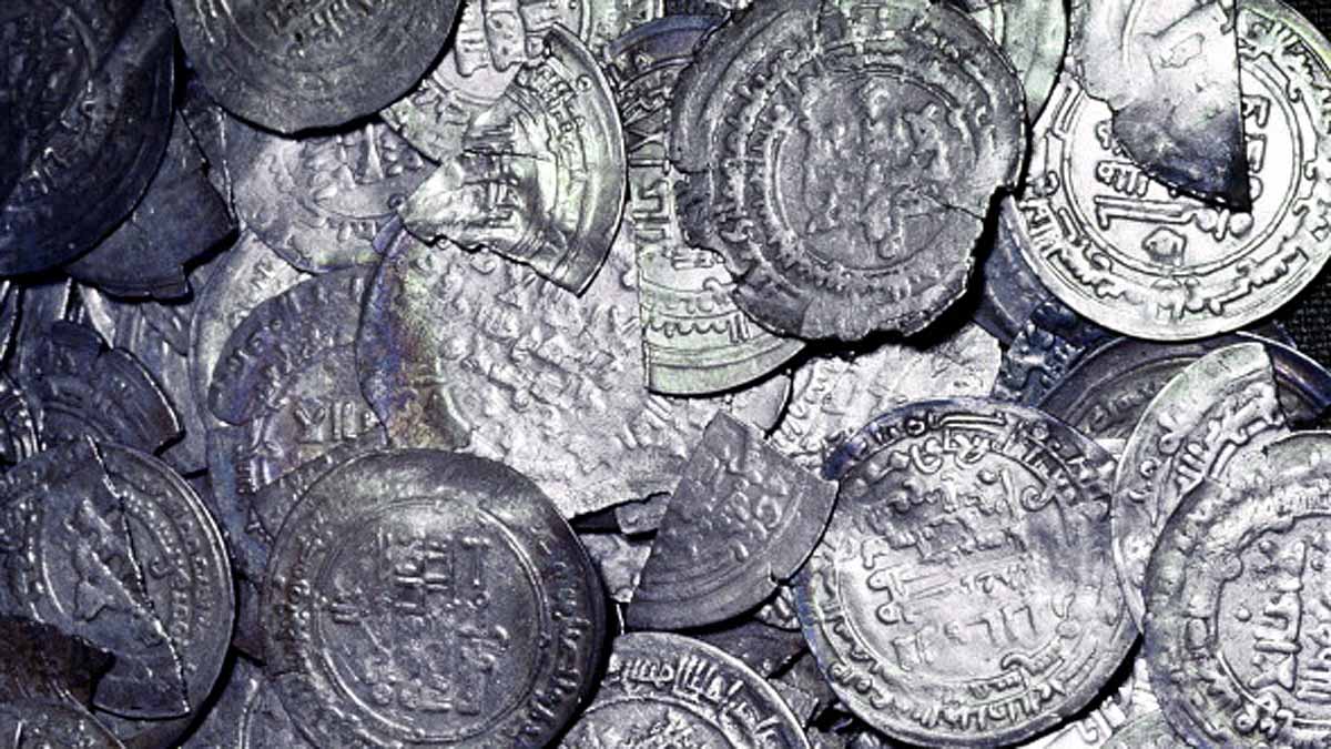 Silver Coins Ransom Paris