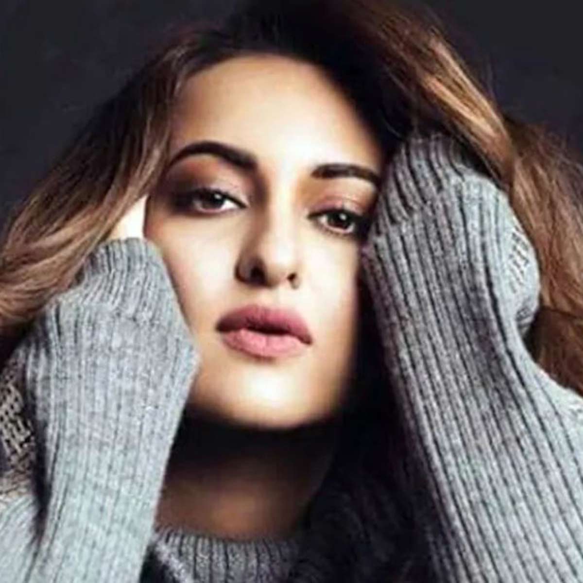 एक्ट्रेस