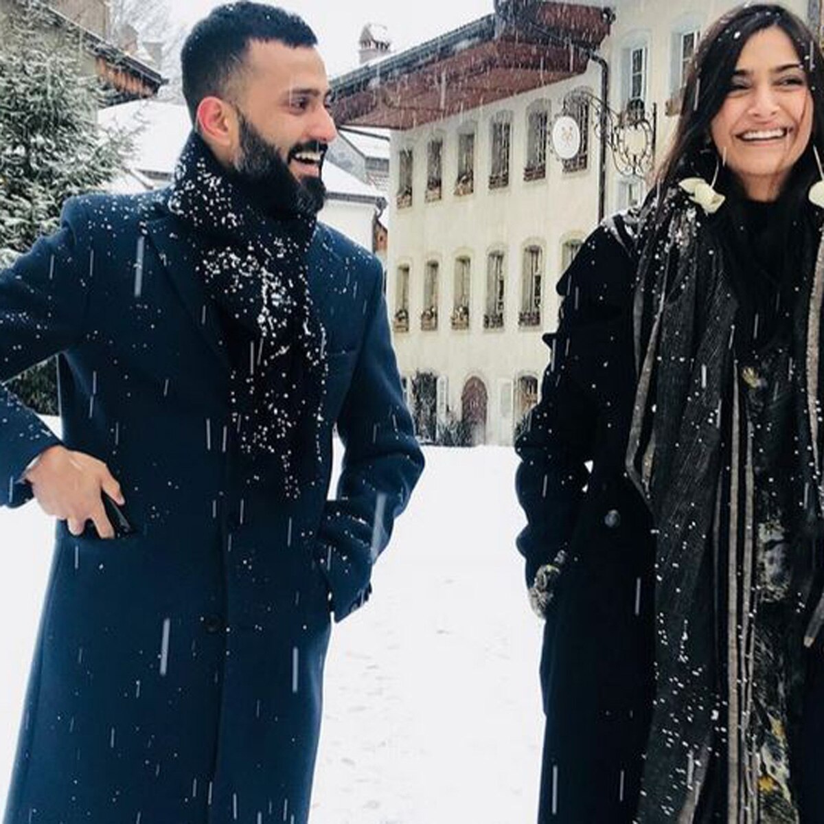 आनंद आहूजा संग सोनम कपूर