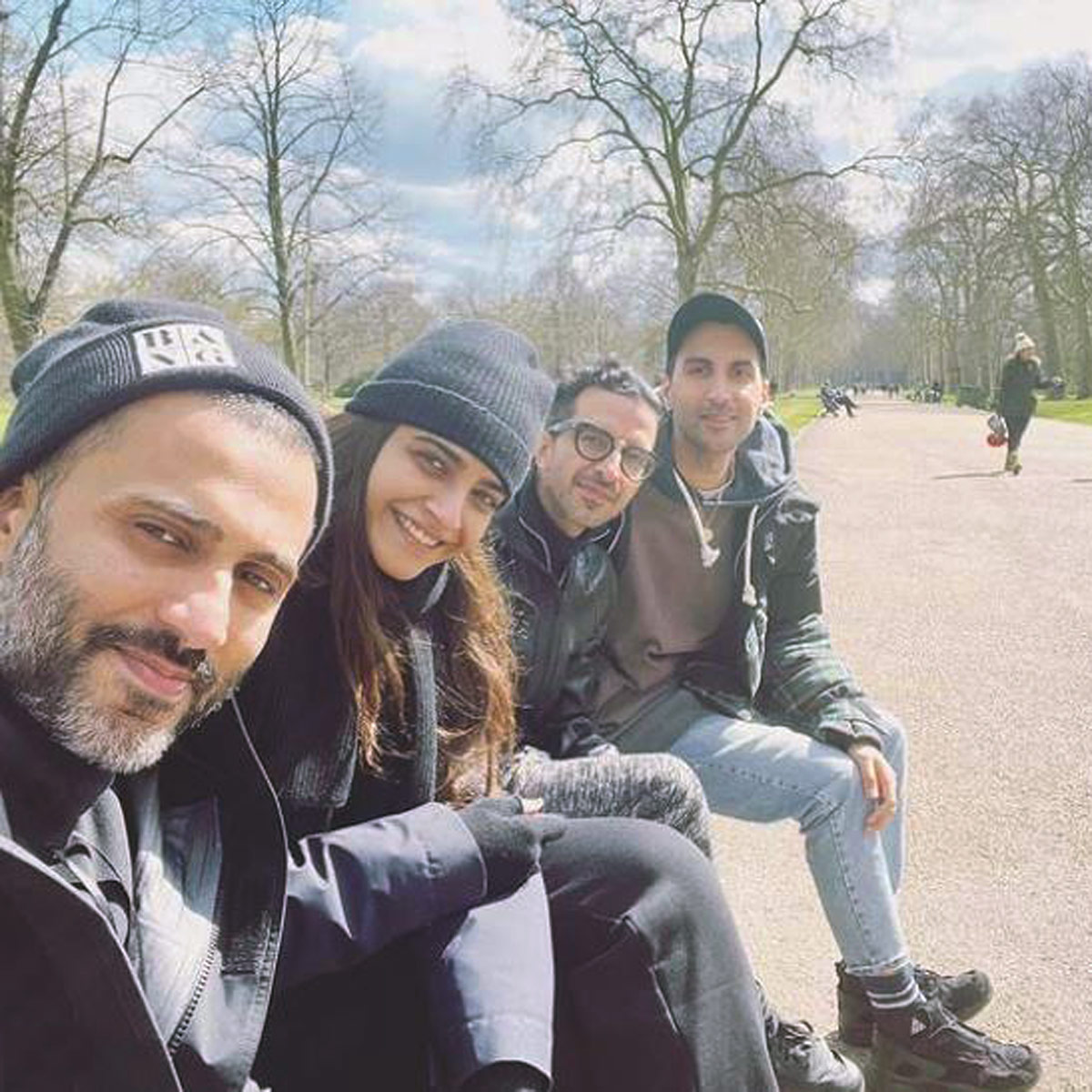 आनंद आहूजा संग सोनम