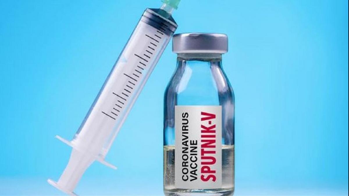भारत समेत दुनियाभर के देशों में रक्षा कवच बन रही Sputnik V कोरना के ऑरिजनल स्ट्रेन के खिलाफ भी अच्छे परिणाम दे चुकी है.