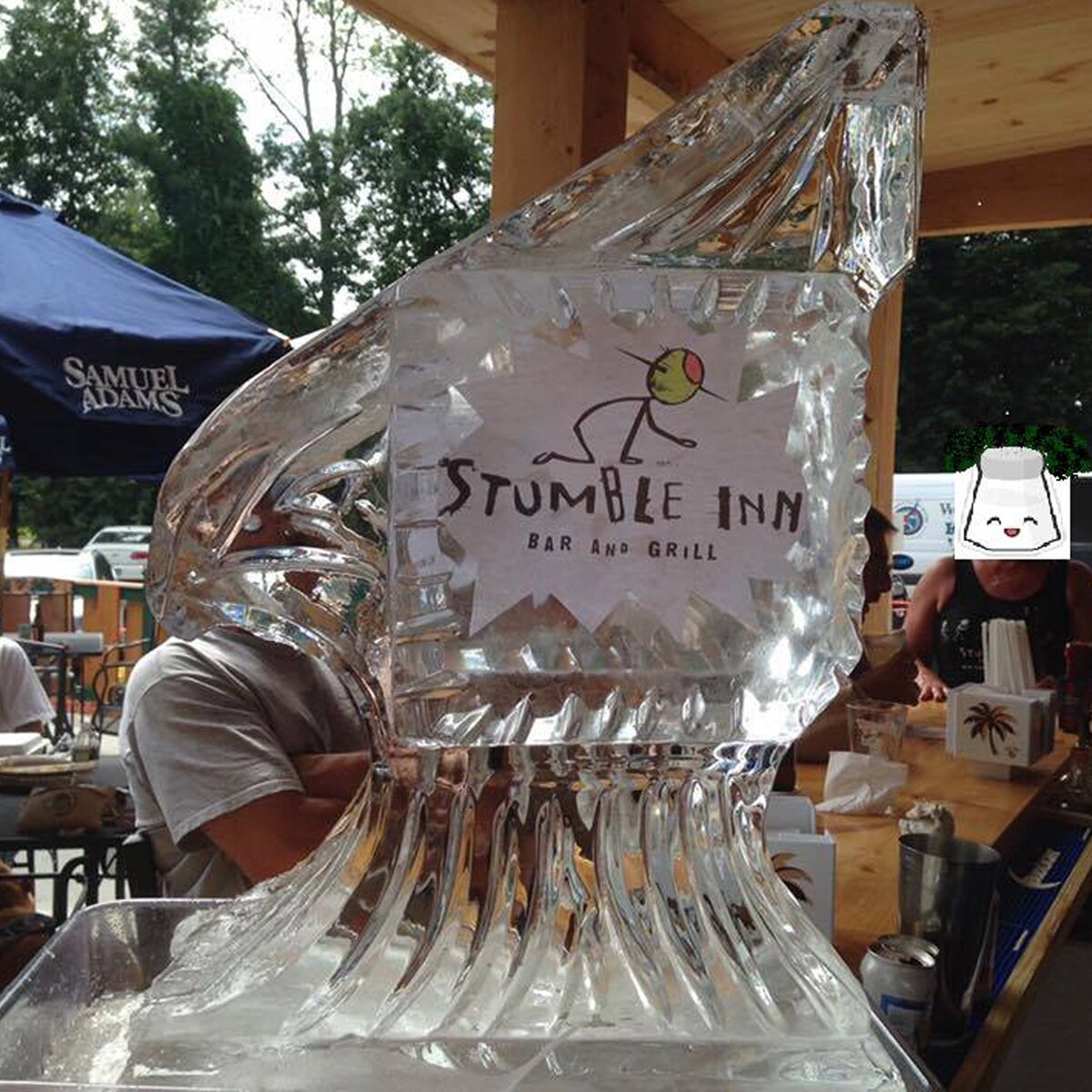  Customer given 11 lakh rupees tip