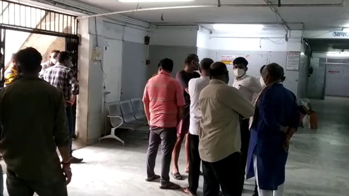 student committed suicide shooting himself