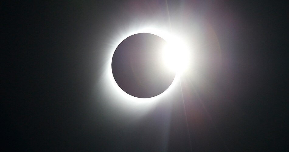 सूर्य ग्रहण 2021