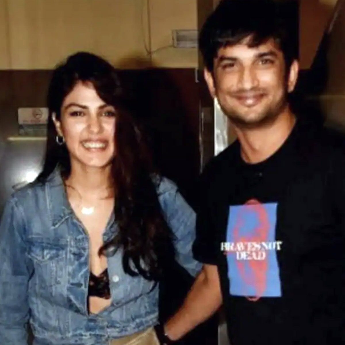 सुशांत सिंह राजपूत और रिया चक्रवर्ती