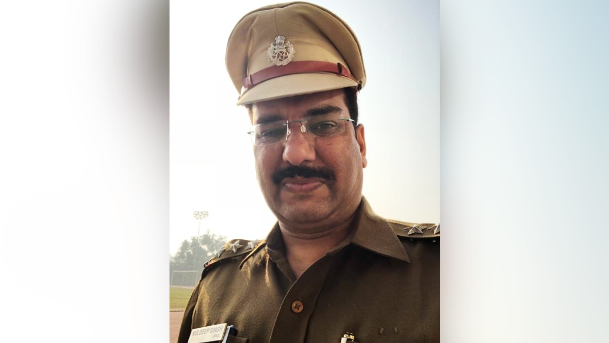 पैदा होते ही मां-बाप ने बेटे को बेच दिया  