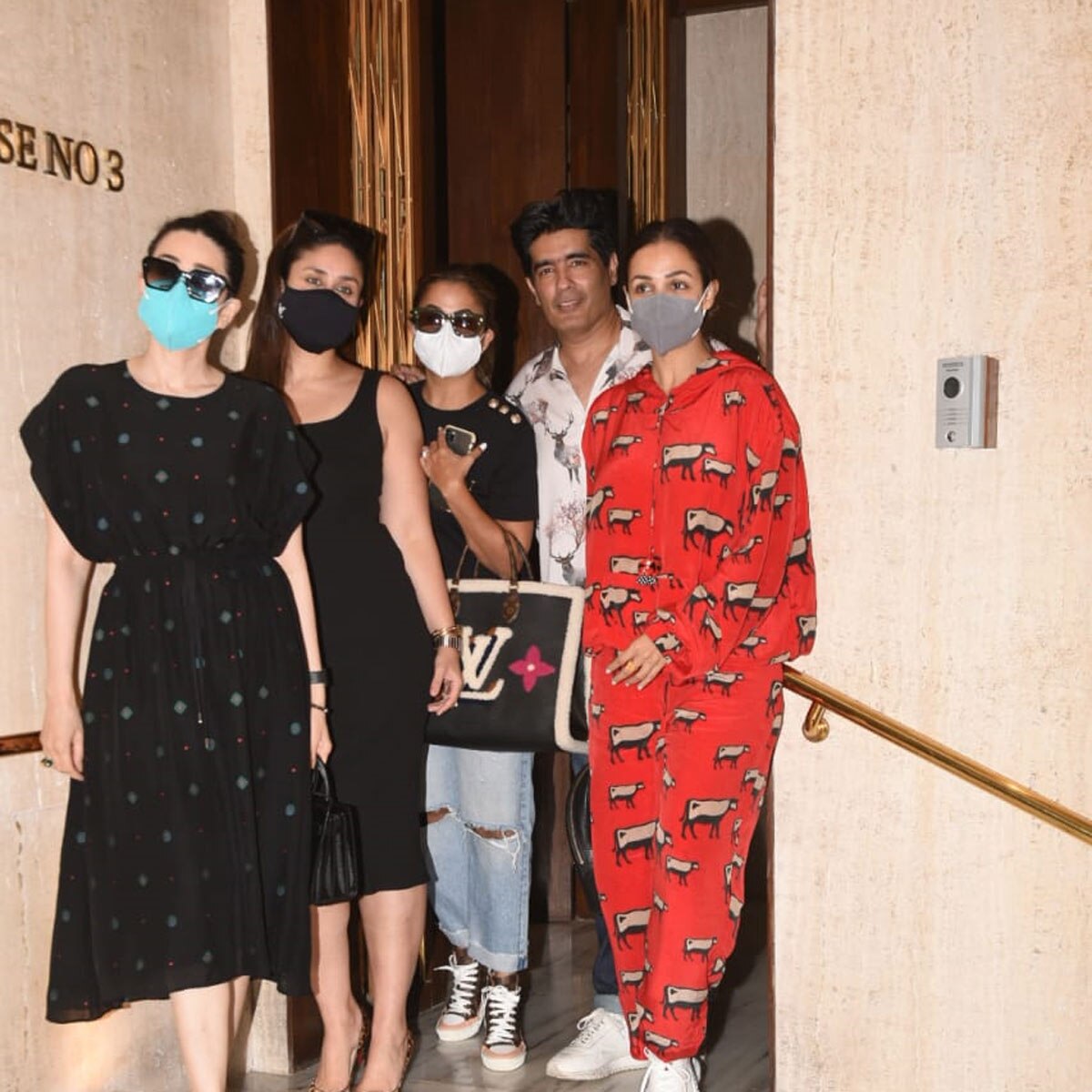 करीना-करिश्मा-मलाइका-अमृता