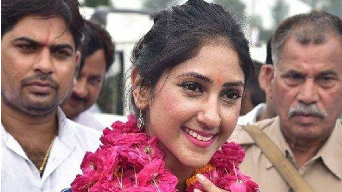 Politics of UP these 10 politicians changed their party