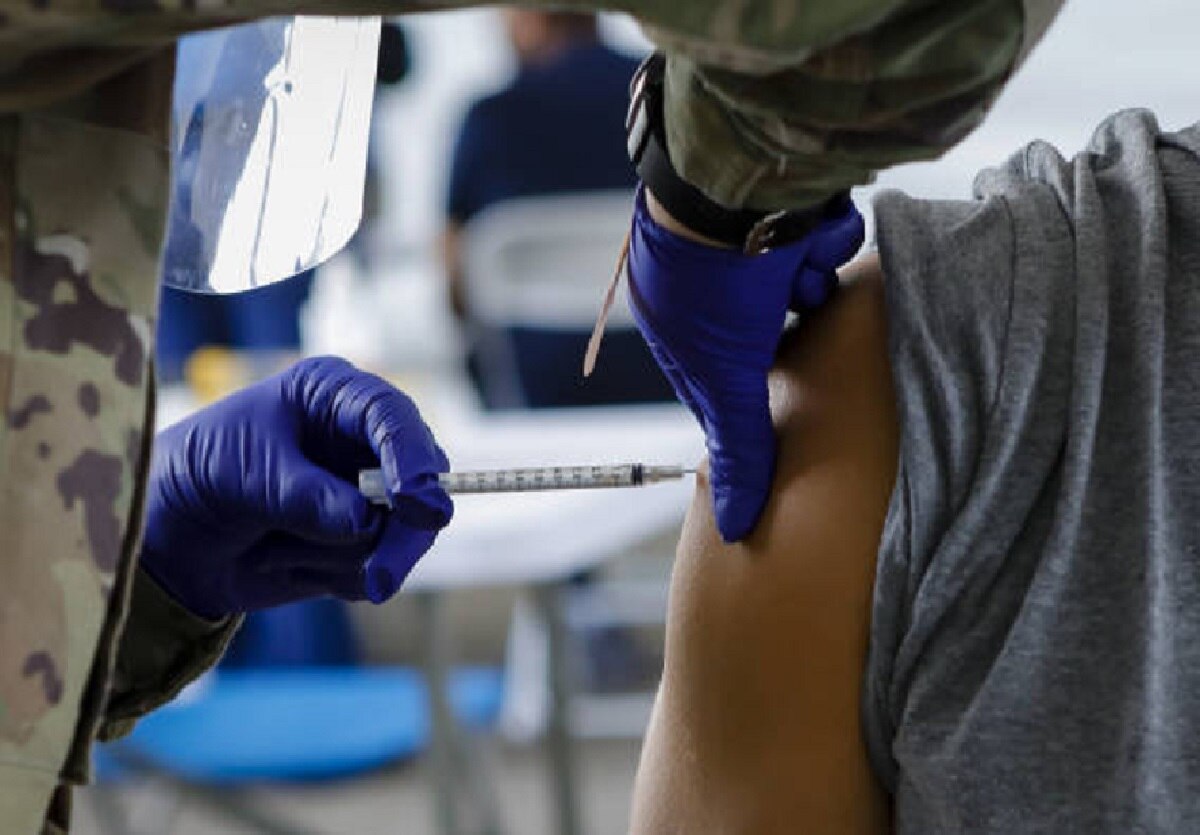 कोरोना वैक्सीन से हार्ट इंफ्लेमेशन की दिक्कत