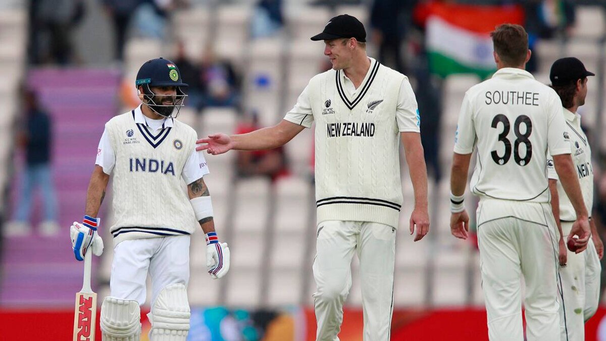 virat kohli and kyle jamieson 