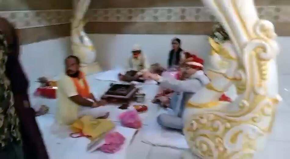 Doctor Plans to Marry Tuition Teacher