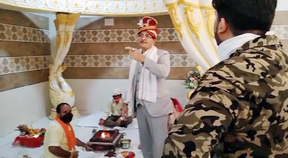 Doctor Plans to Marry Tuition Teacher