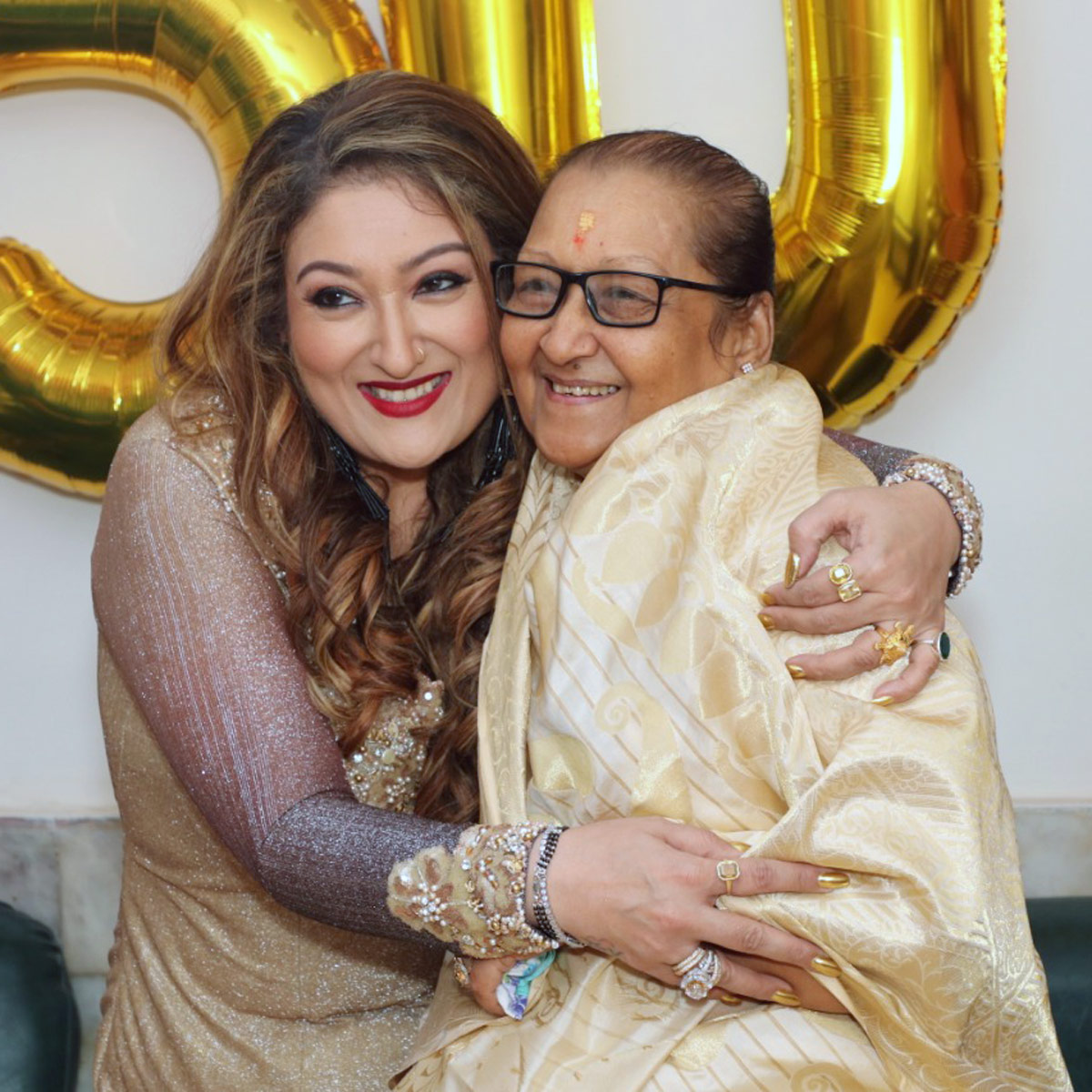 सुनीता आहूजा