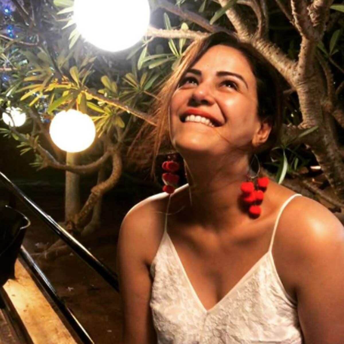 मोना सिंह