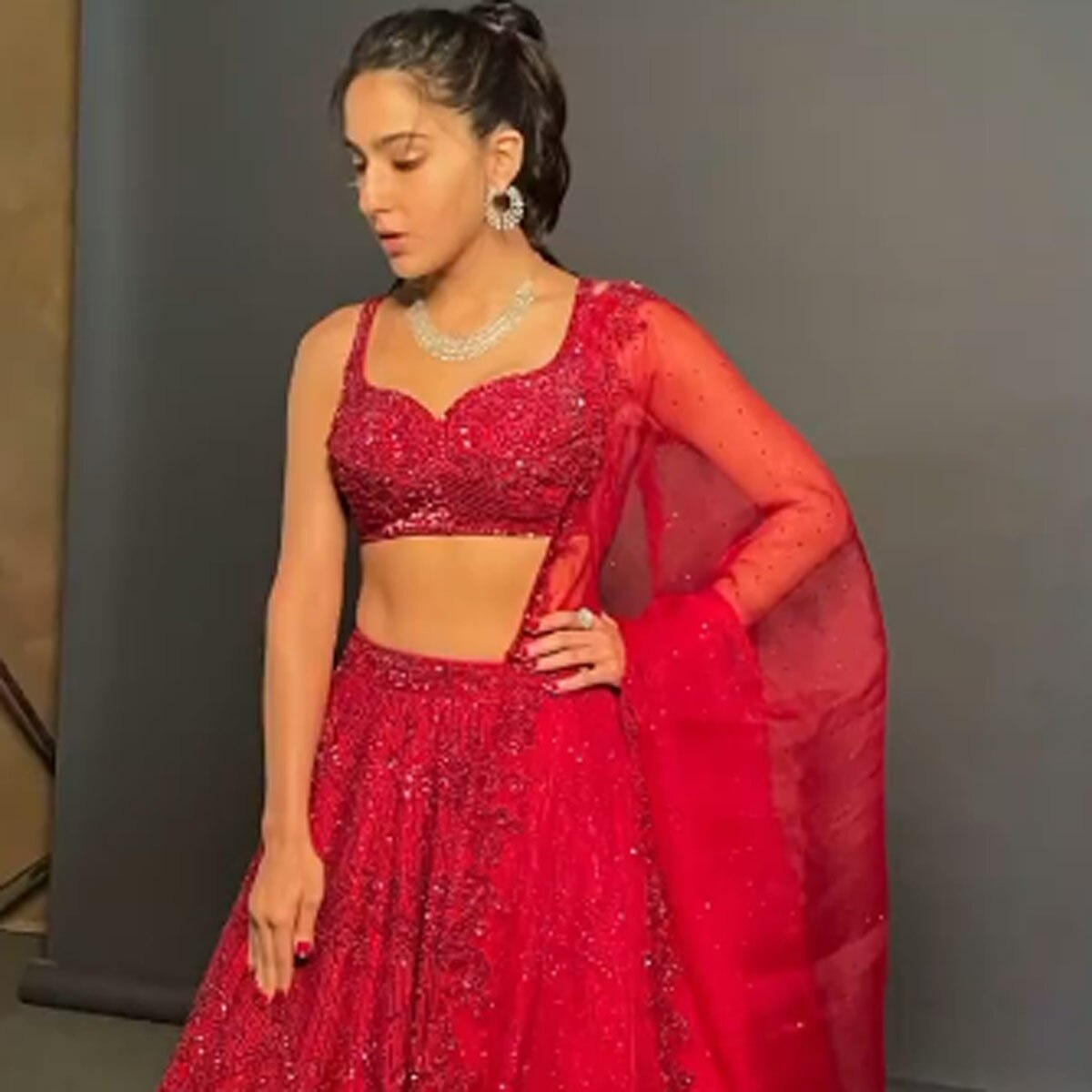 सारा अली खान