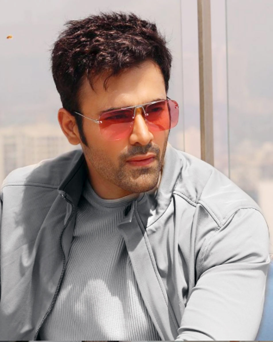 पर्ल वी पुरी