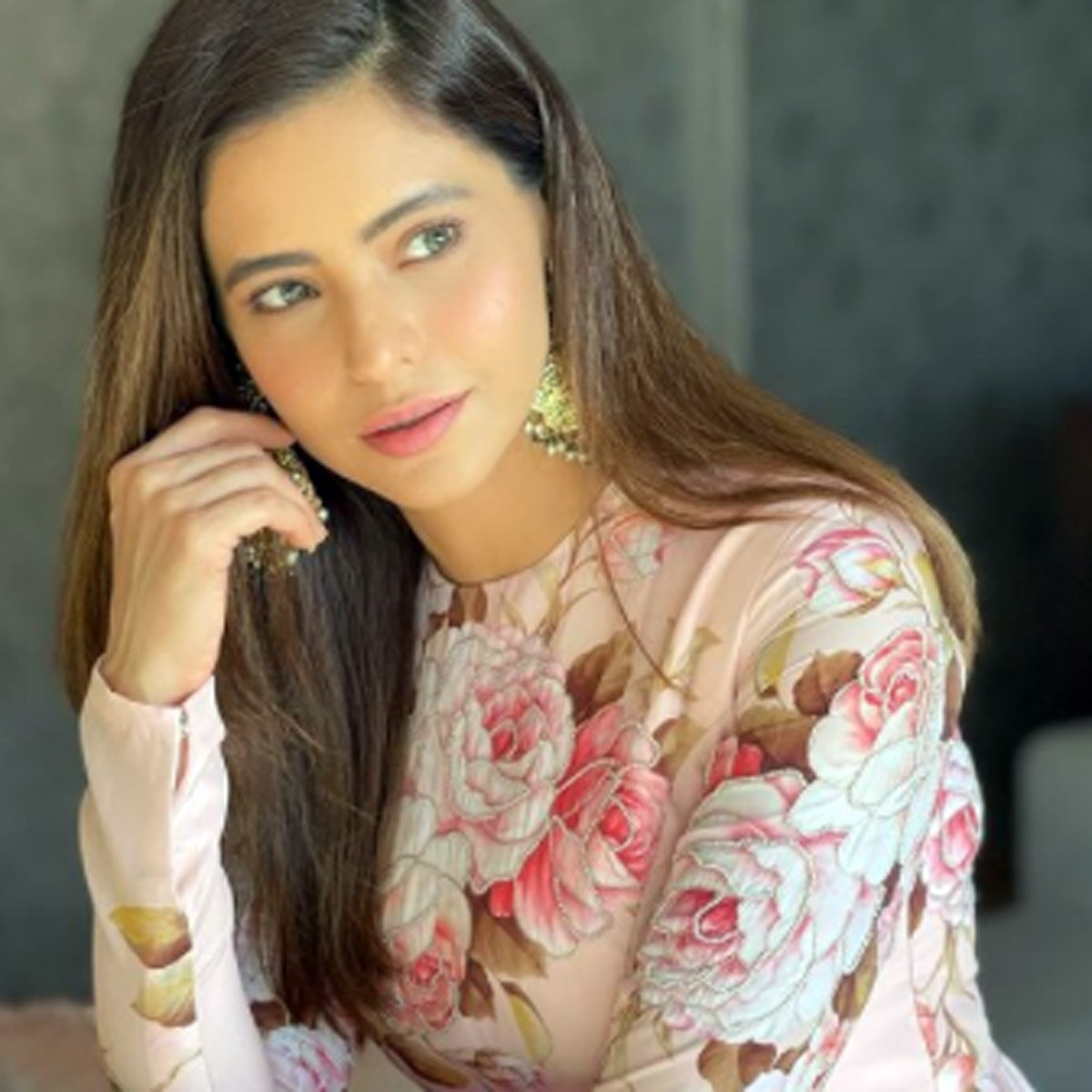 आमना शरीफ