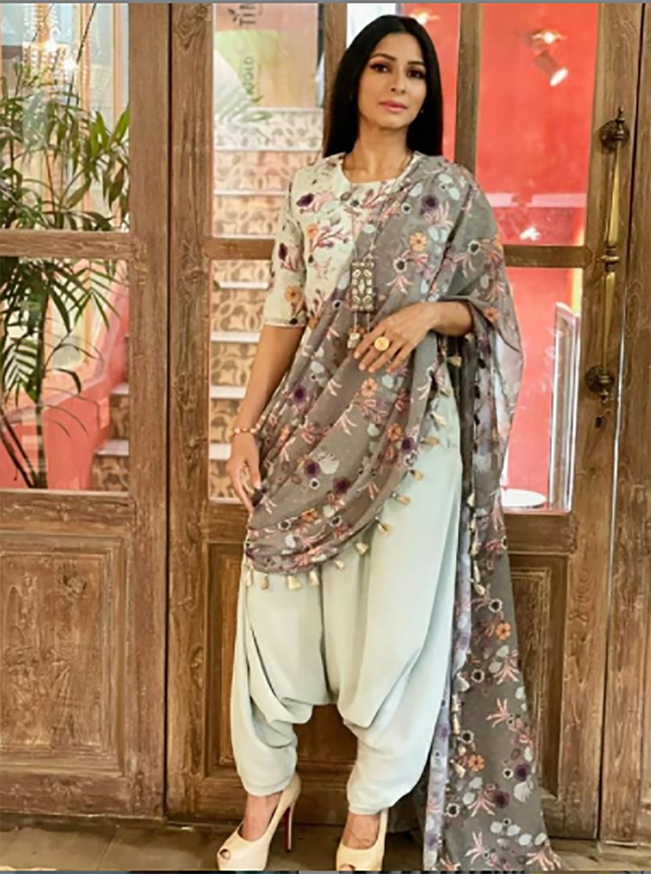 तनीषा मुखर्जी