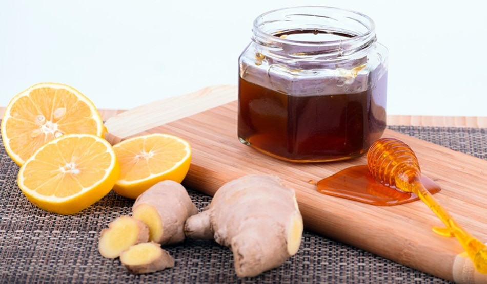 अदरक, नींबू और शहद काढ़ा6