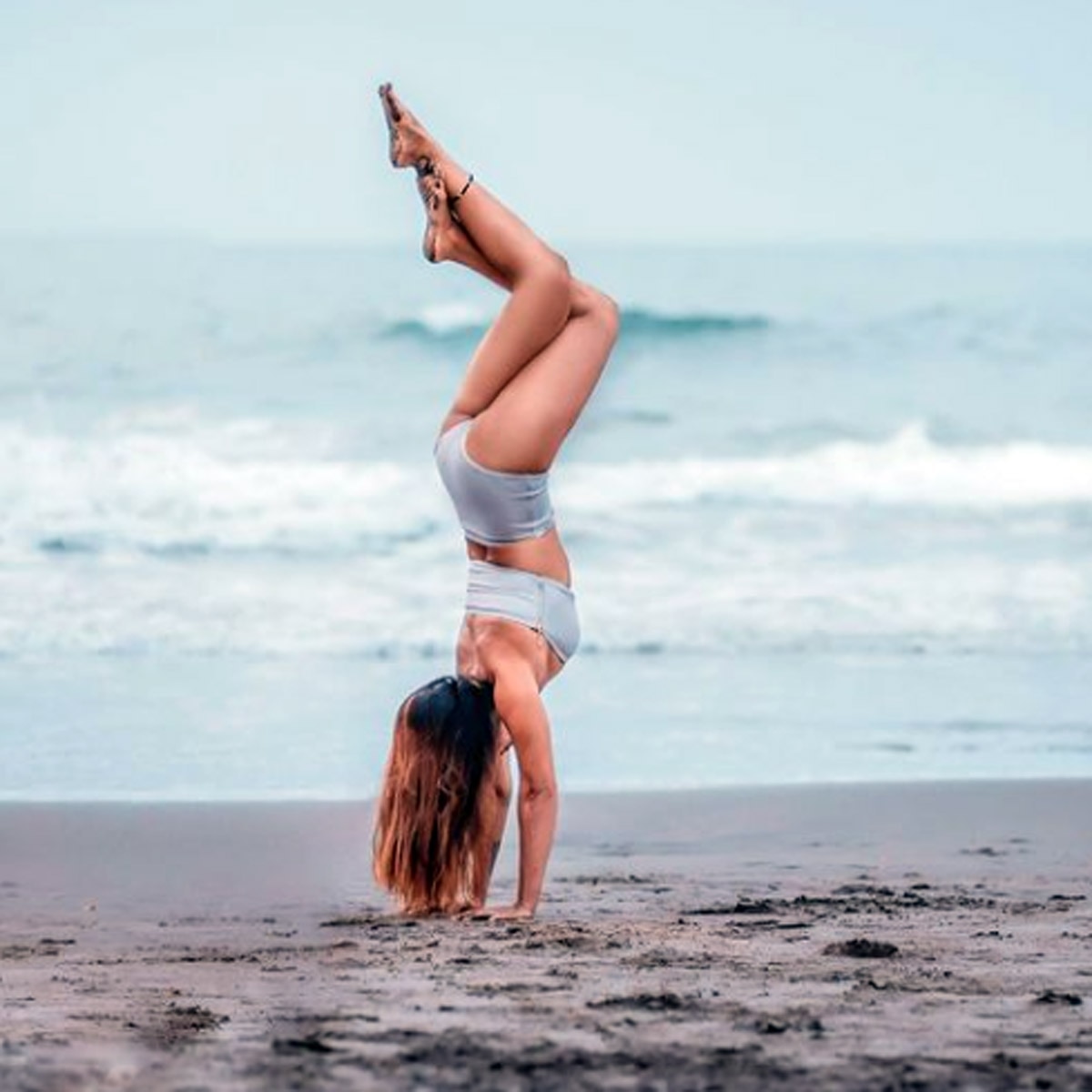 आशका गोराडिया