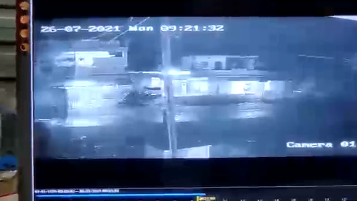 Death in Accident caught in CCTV Seoni