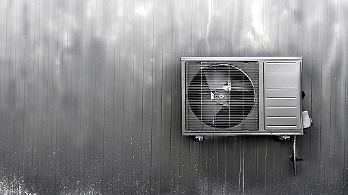 Air Conditioner heating World