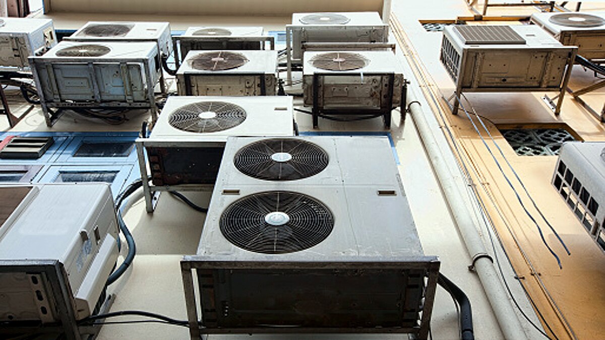 Air Conditioner heating World