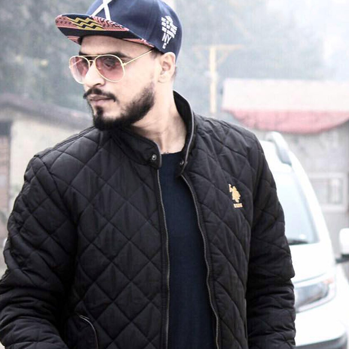 अमित भडाना 